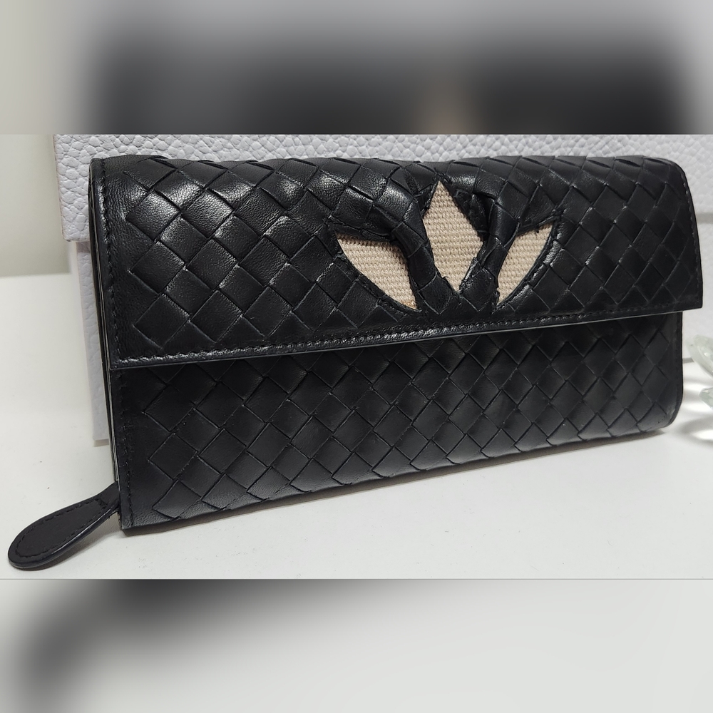 BOTTEGA VENETA Diamond Weave Wallet Black Leather EUC 150509 VACG1 1071